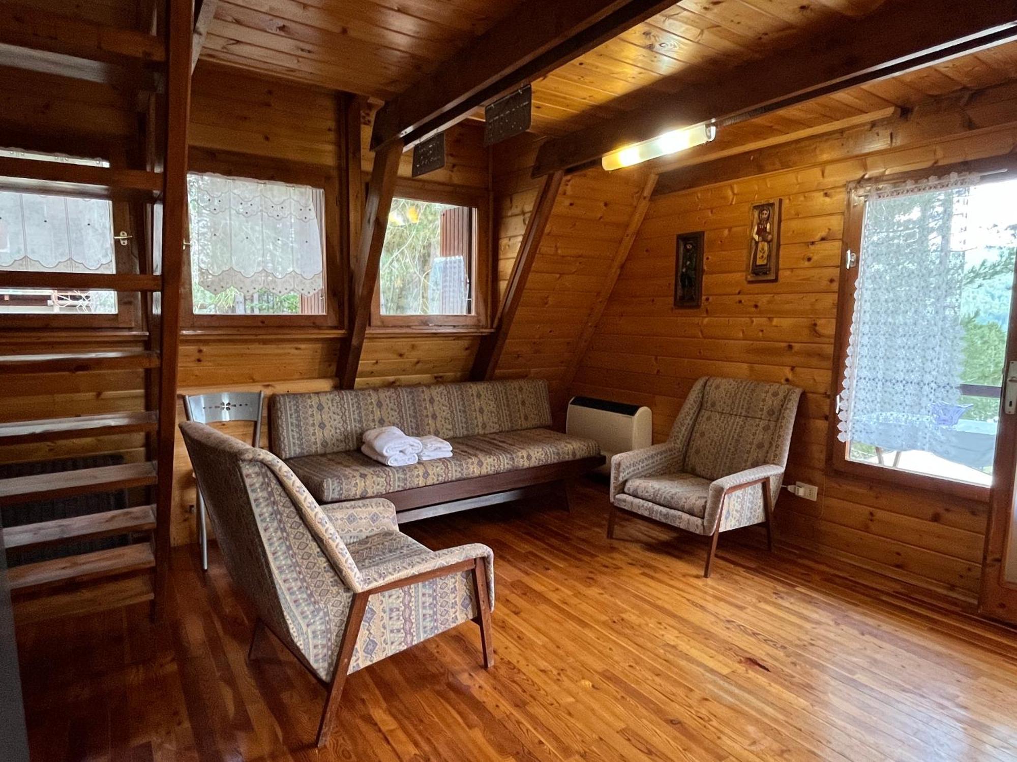 Chalet Natura La Taverna Dei 3 Porcellini Cavaliere  Экстерьер фото
