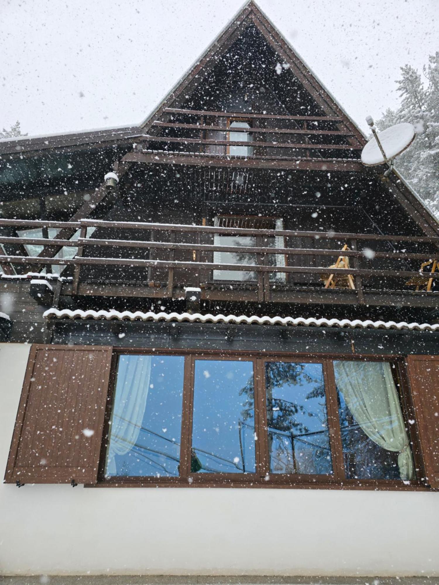 Chalet Natura La Taverna Dei 3 Porcellini Cavaliere  Экстерьер фото